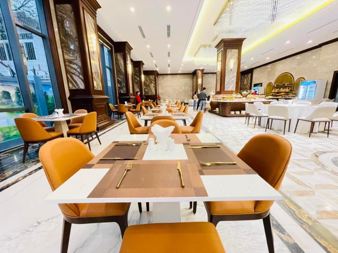 Cua Dong Luxury Hotel Vinh Exteriör bild